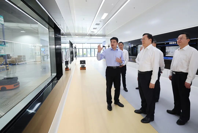 <a href="./xwzx/gzdt/202605/t20260521_765302.html">王忠林在鄂州调研时强调 加快打造国际一流航空货运枢纽 建设武汉都市圈协同发展区</a>